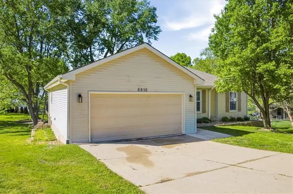 6816 Jason Smith CT, Gladstone, MO 64118