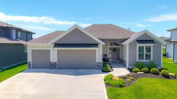 15291 W 172nd PL,  Olathe,  KS 66062