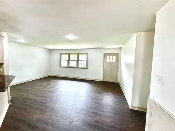 102 W 1st ST, Garden City, MO 64747