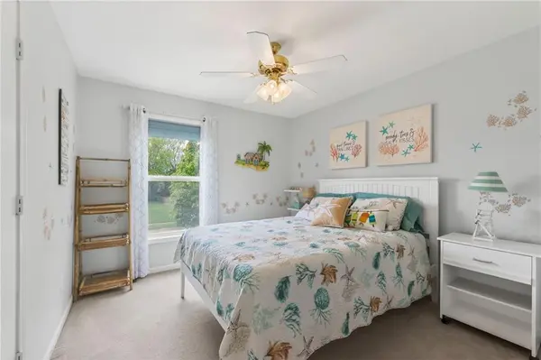810 Pine crest AVE, Kearney, MO 64060