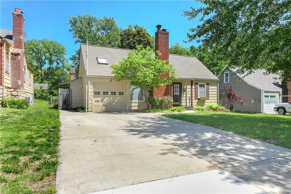 5327 Outlook ST, Mission, KS 66202