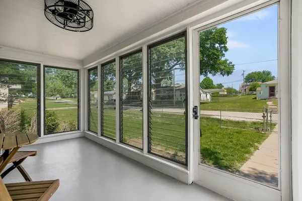 5002 N Chelsea AVE, Kansas City, MO 64119
