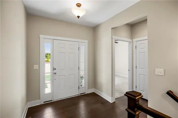 23602 W 92nd ST, Lenexa, KS 66227