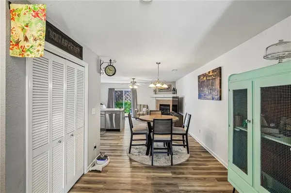 9523 N Main ST, Kansas City, MO 64155