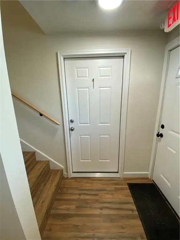 8705 E 63rd Trafficway, Kansas City, MO 64133