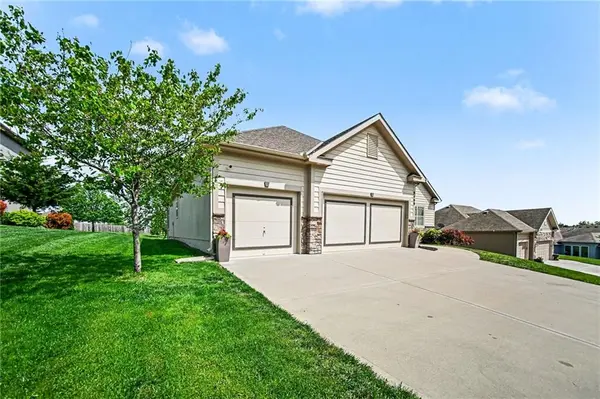 9409 N Wayne CT, Kansas City, MO 64155