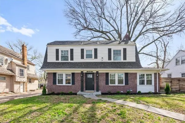 5605 Paseo BLVD, Kansas City, MO 64130