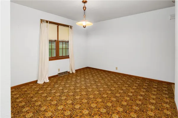 101 W Jefferson ST, Otterville, MO 65348