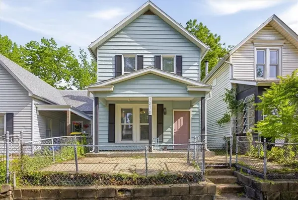 1216 W 20th TER, Kansas City, MO 64108