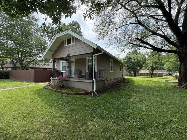908 E 10th ST, Pittsburg, KS 66762