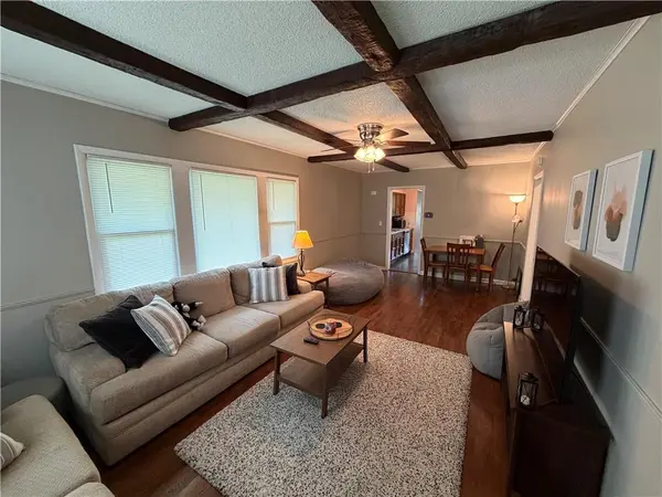 908 E 10th ST, Pittsburg, KS 66762