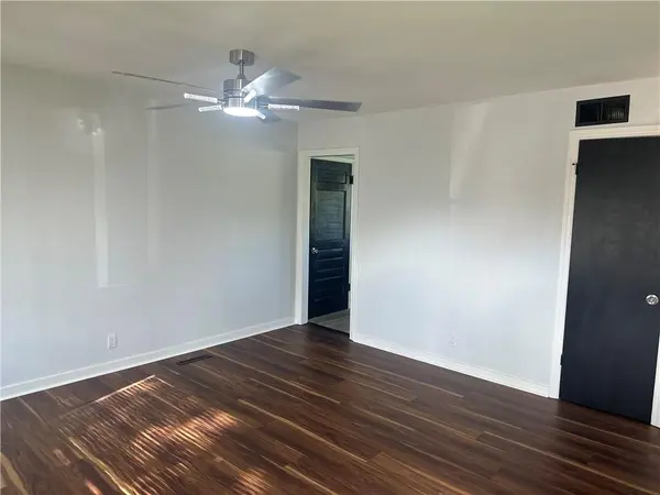 1311 S CRANE ST, Independence, MO 64055