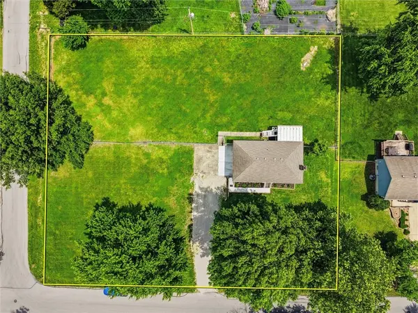 16009 Eastern AVE, Belton, MO 64012