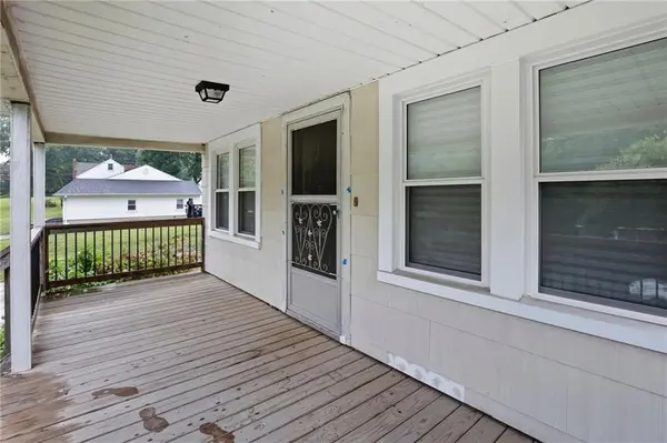 2935 NE Walnut RD, Avondale, MO 64117