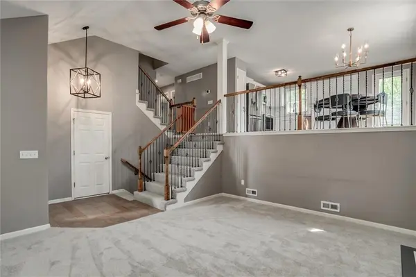 503 S 137th PL, Bonner Springs, KS 66012