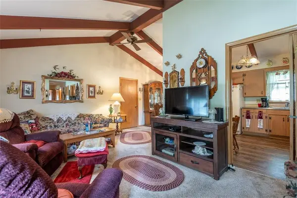 7226 Edgewood BLVD, Shawnee, KS 66203
