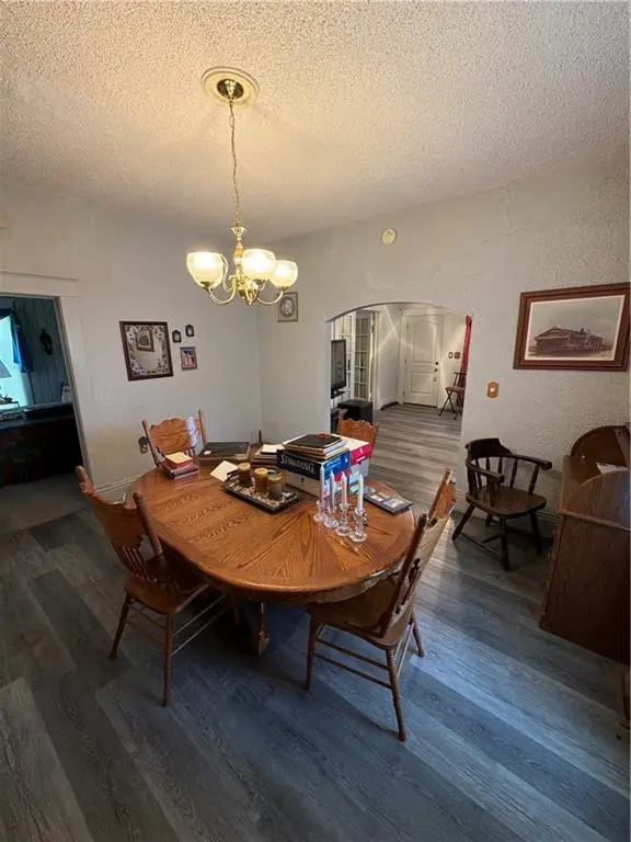 222 Central ST, Humboldt, KS 66748