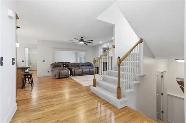21414 Clear Creek Pkwy, Shawnee, KS 66218