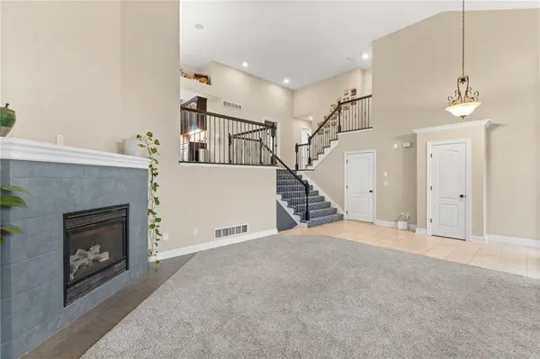 1501 Johnston DR, Raymore, MO 64083
