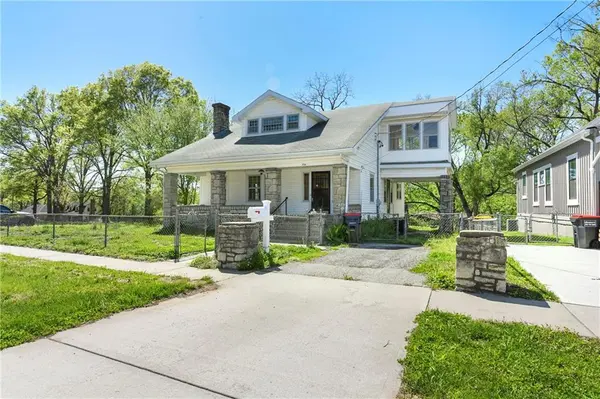234 Old Orchard ST, Excelsior Springs, MO 64024