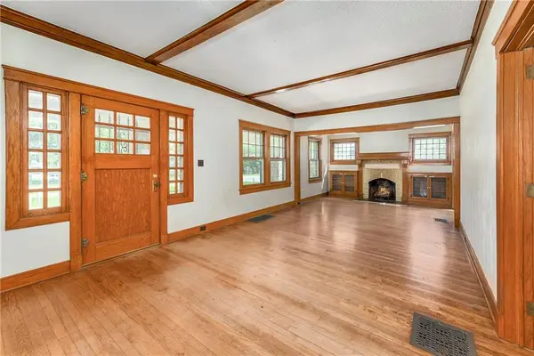234 Old Orchard ST, Excelsior Springs, MO 64024