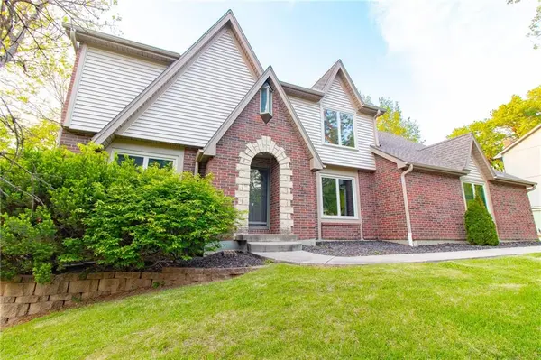 1511 SW Meyer BLVD,  Blue Springs,  MO 64015