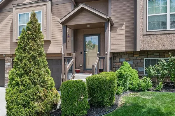 8905 N Agnes AVE, Kansas City, MO 64156