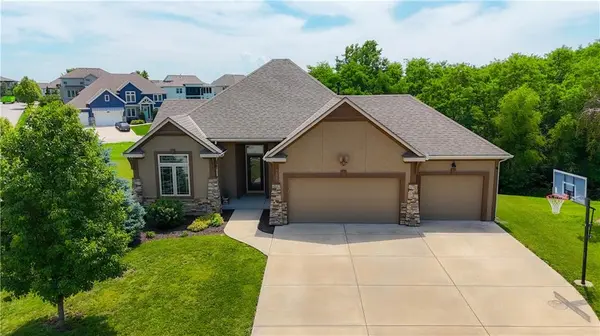 9108 N Seymour AVE, Kansas City, MO 64153