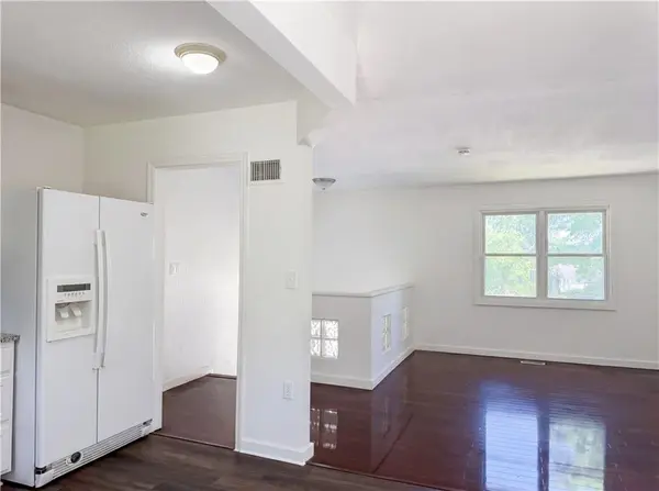 16517 E 35th Street CT, Independence, MO 64055