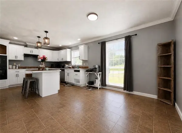309 N Fricke DR, Corder, MO 64021