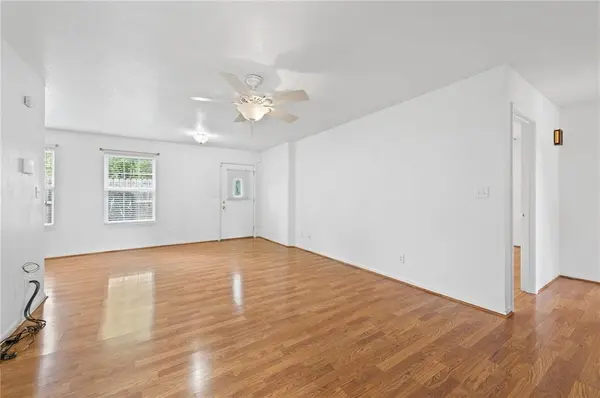 605 Bob Griffin RD, Cameron, MO 64429