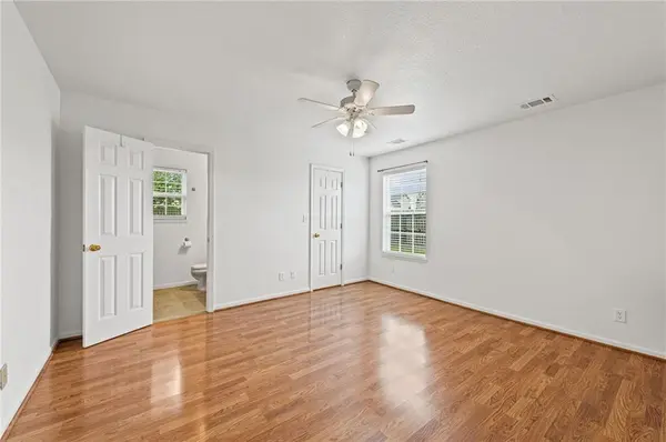605 Bob Griffin RD, Cameron, MO 64429