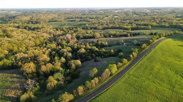 42622 WW HWY, Harris, MO 64645