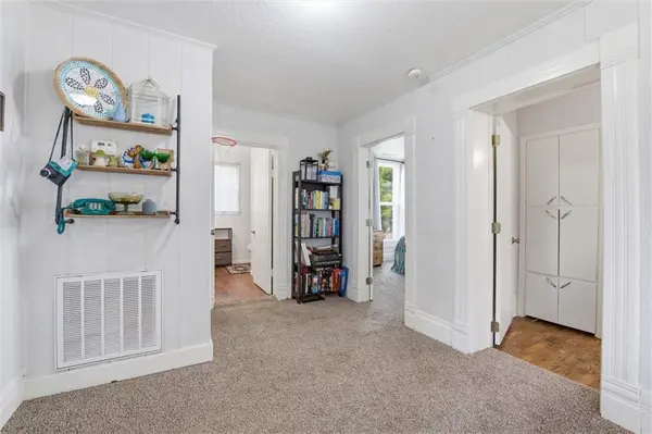 304 E Forest ST, Harrisonville, MO 64701