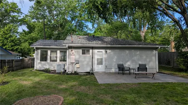 5335 Maple ST, Mission, KS 66202