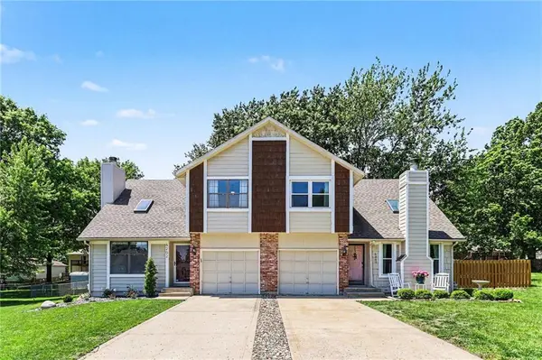 6202 RENE ST, Shawnee, KS 66216