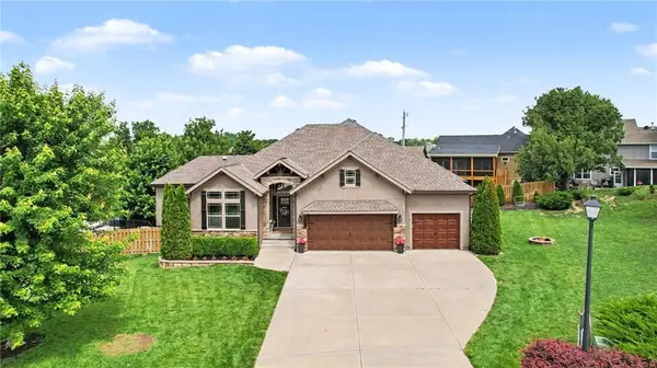4506 Prestwick CT, Kansas City, KS 66109