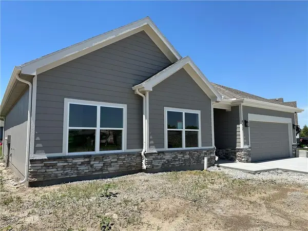 412 Ash ST,  Wellsville,  KS 66092