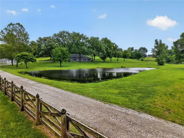 12101 33 HWY, Kearney, MO 64060