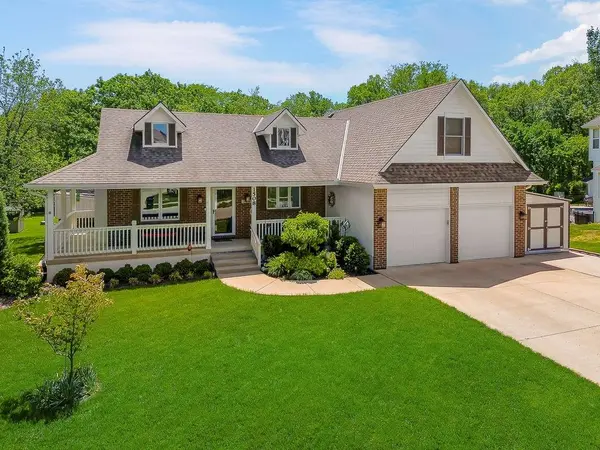 1508 Winchester DR, Pleasant Hill, MO 64080