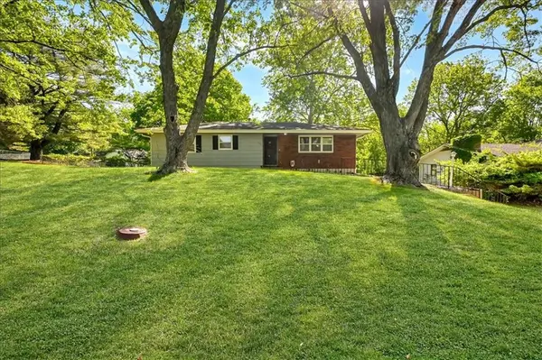 509 Topeka AVE, Leavenworth, KS 66048