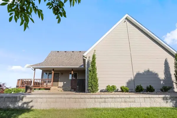 732 N 180th ST, Farlington, KS 66734