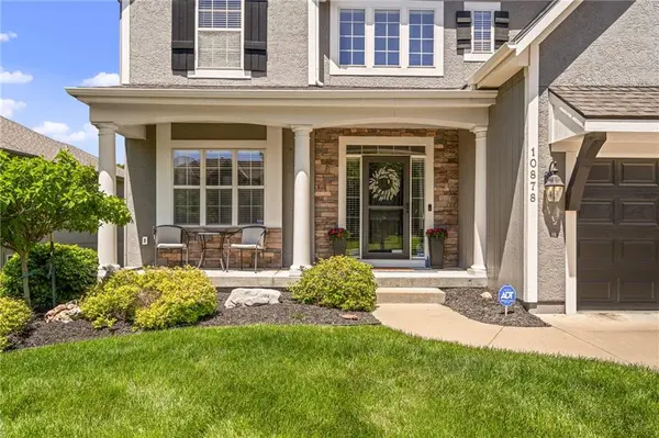 10878 S Hastings ST, Olathe, KS 66061