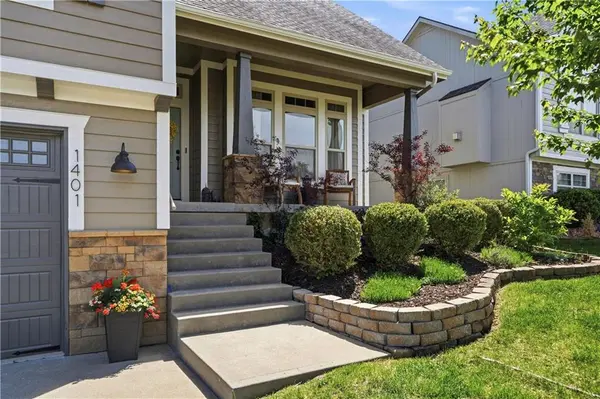 1401 NE 106th PL, Kansas City, MO 64155