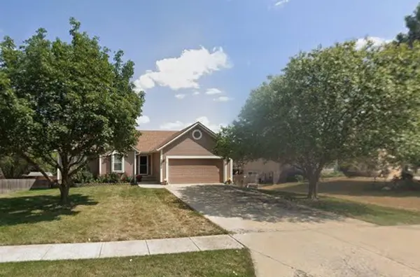 22646 Washington AVE, Spring Hill, KS 66083
