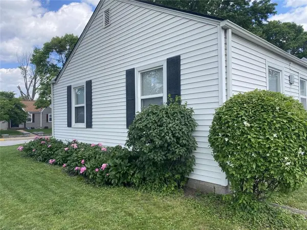 1401 E 21st AVE, North Kansas City, MO 64116