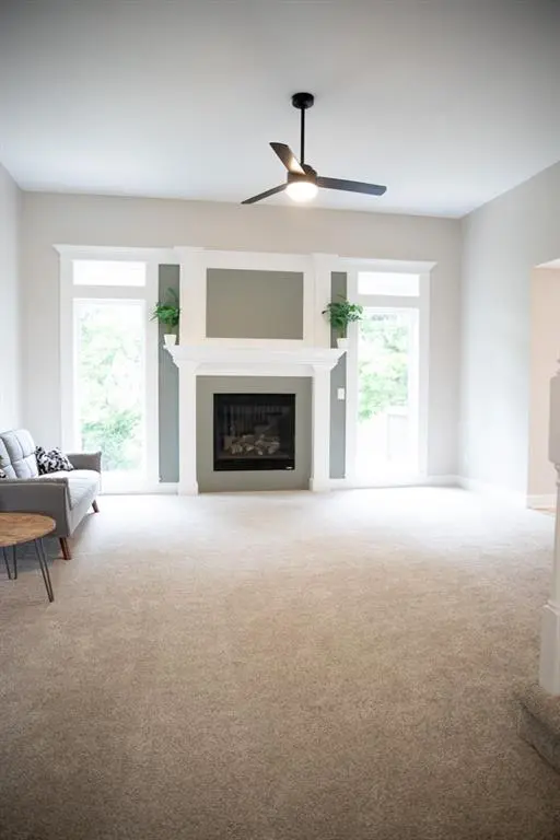 1207 N Glenview ST, Independence, MO 64056
