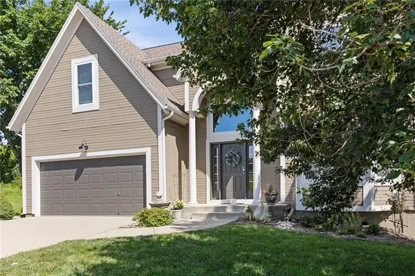 11106 Augusta DR, Kansas City, KS 66109