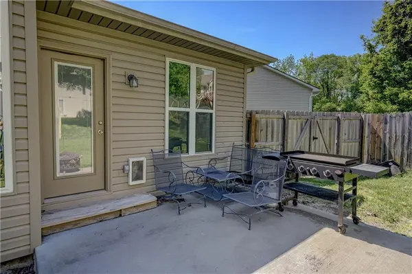 19312 E 8th St CT #S, Independence, MO 64056