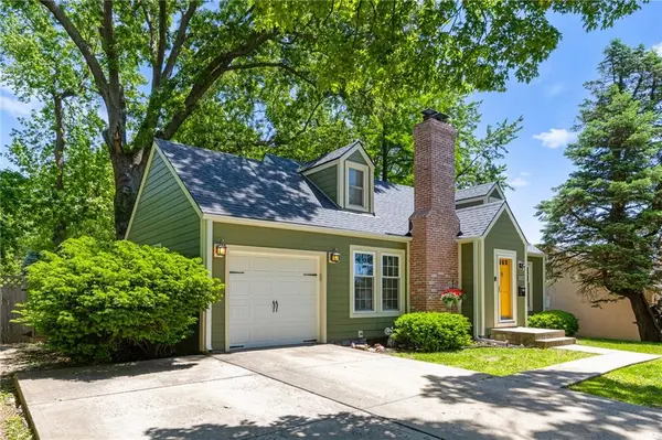 5813 RIGGS ST, Mission, KS 66202